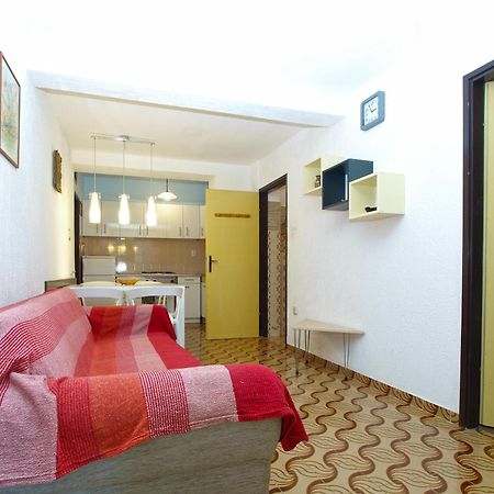 Apartments Branko 1348 プーラ エクステリア 写真