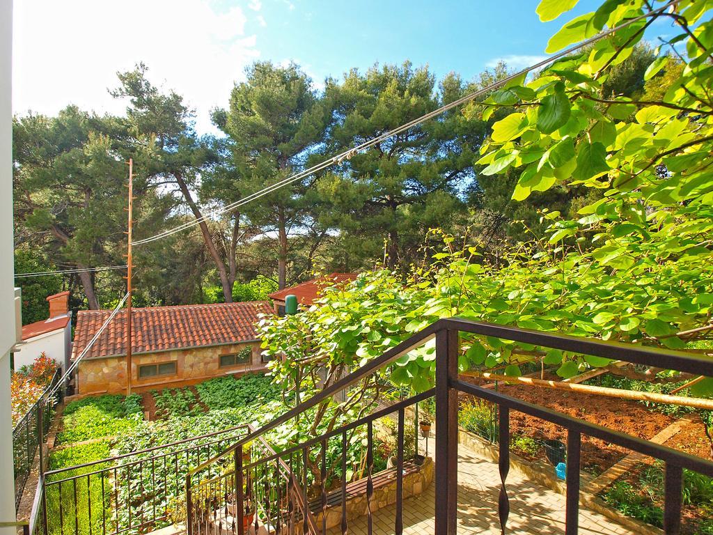 Apartments Branko 1348 プーラ エクステリア 写真