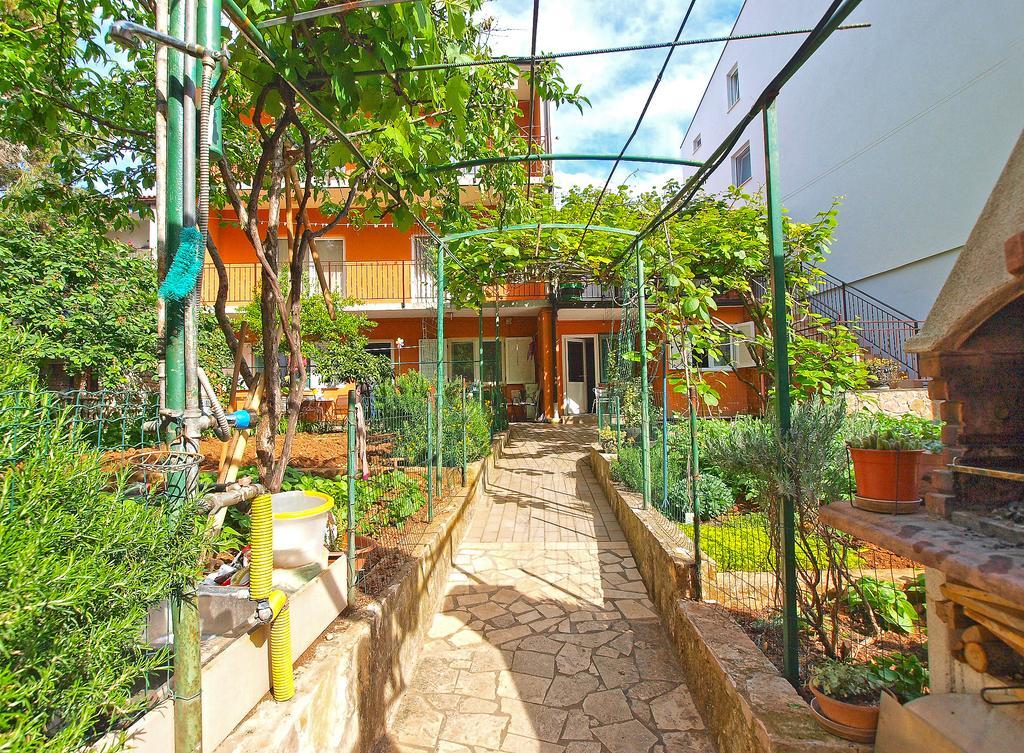 Apartments Branko 1348 プーラ エクステリア 写真