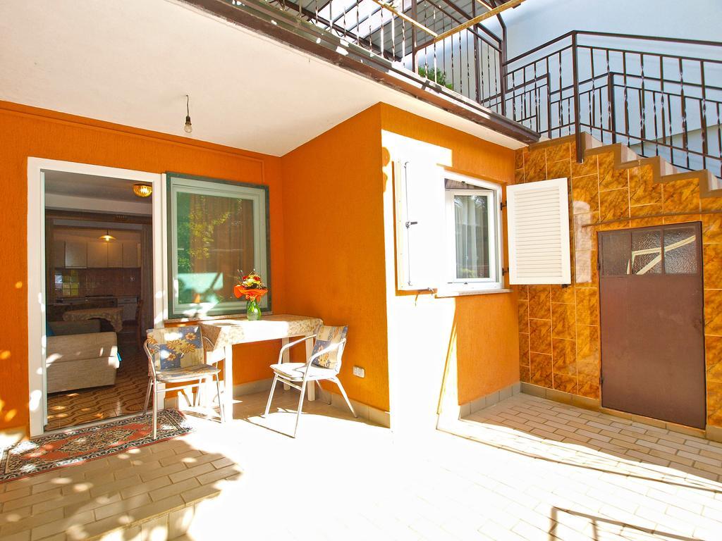 Apartments Branko 1348 プーラ エクステリア 写真