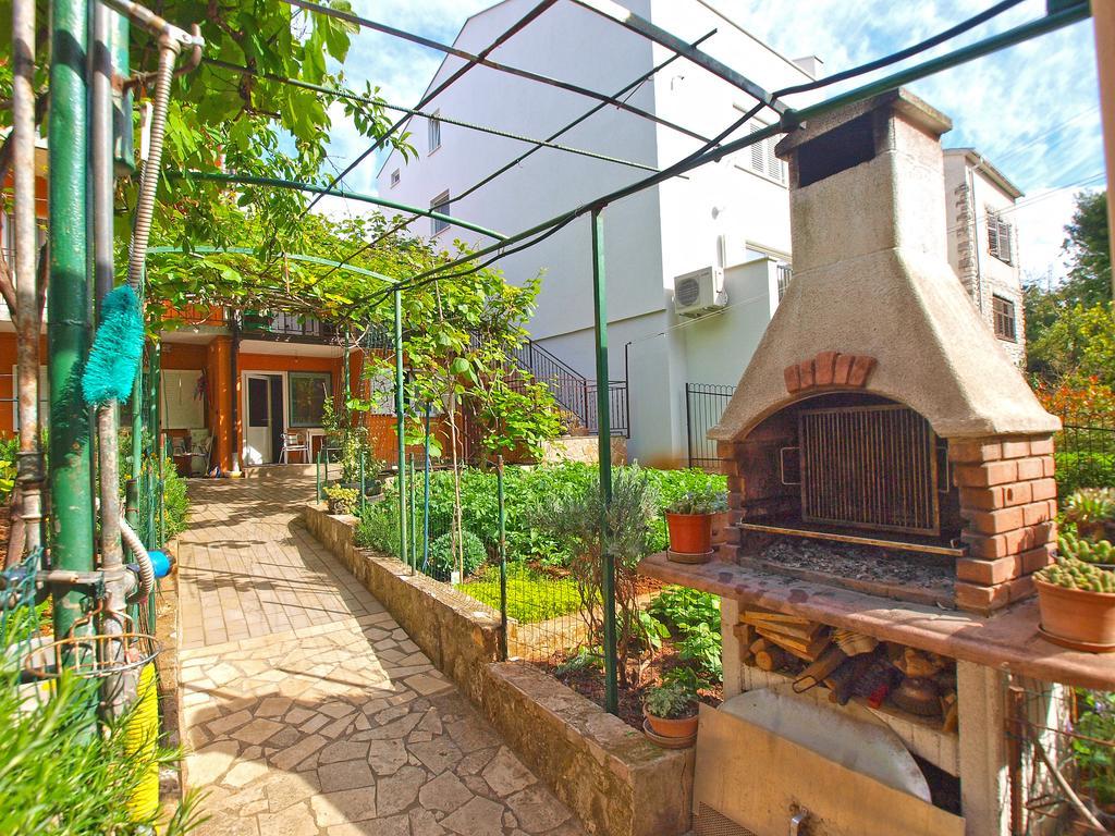 Apartments Branko 1348 プーラ エクステリア 写真