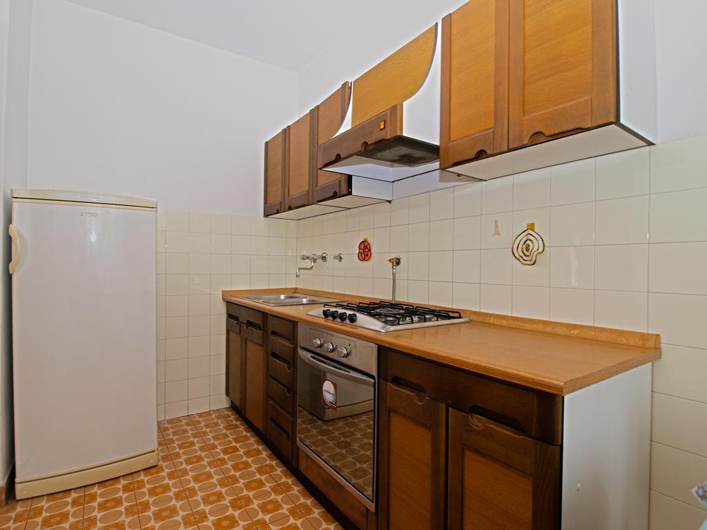 Apartments Branko 1348 プーラ エクステリア 写真
