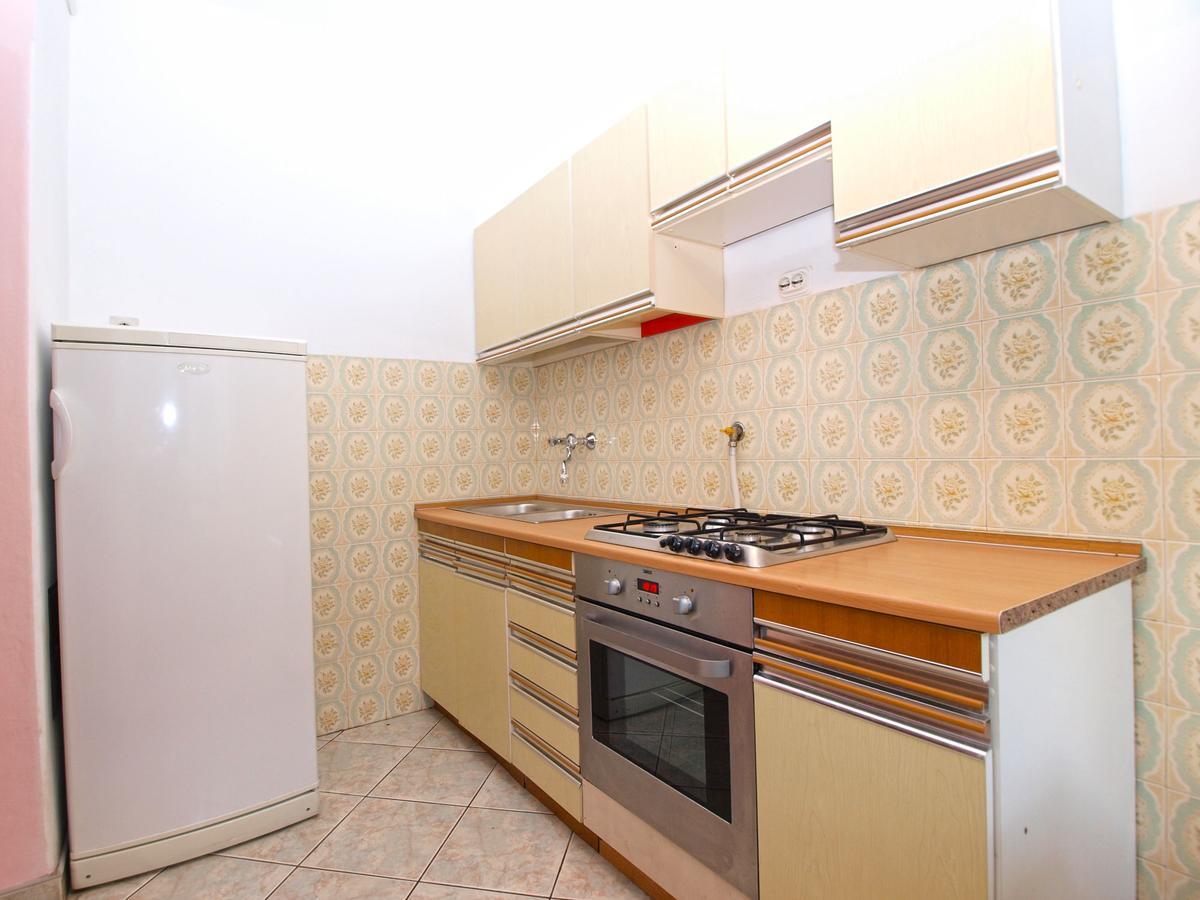 Apartments Branko 1348 プーラ エクステリア 写真